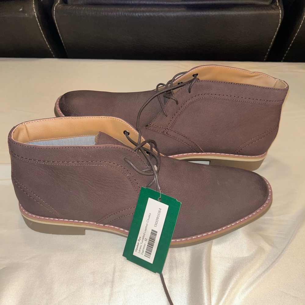 NWT Hawker Rye Chukka Boots